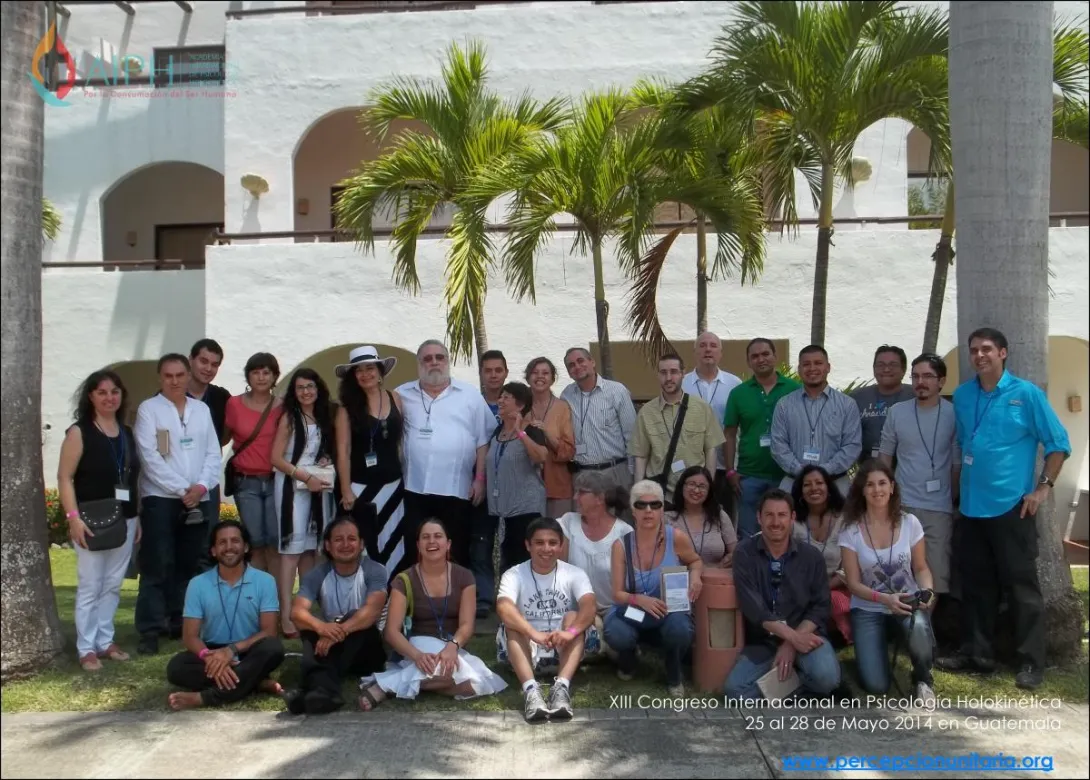 XIII Congress: The new paradigm in Psychology, Unitary Perception
